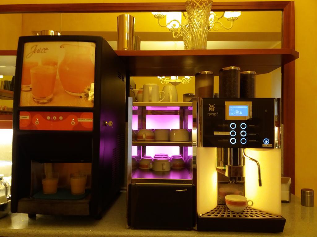Hotel Boston มิลาน ภายนอก รูปภาพ