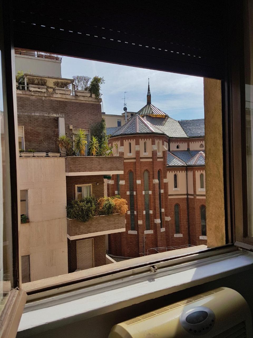 Hotel Boston มิลาน ภายนอก รูปภาพ